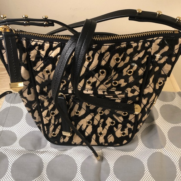 Vera Bradley Fenwick Mini Crossbody Glossy Leopard - Picture 7 of 11